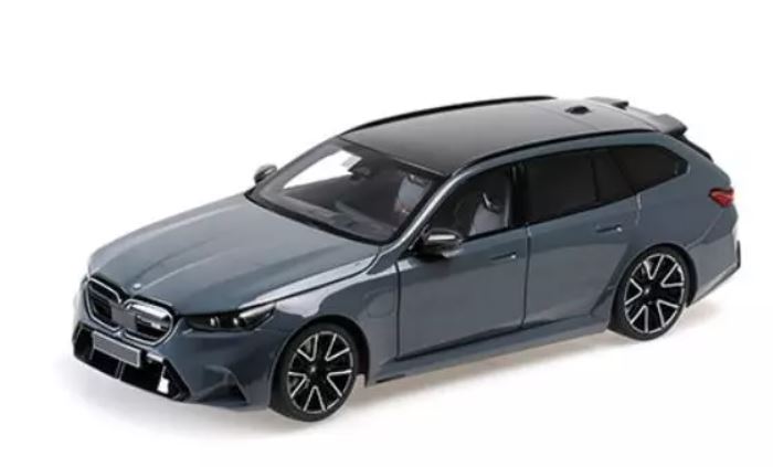 BMW M5 Touring 2024 Grey Metallic MINICHAMPS 1/18